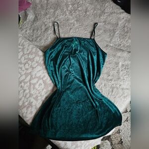 Beautiful Vintage Green Slip